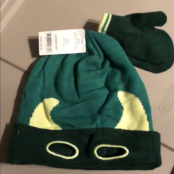 Carter's Other - NWT Hat And Mittens